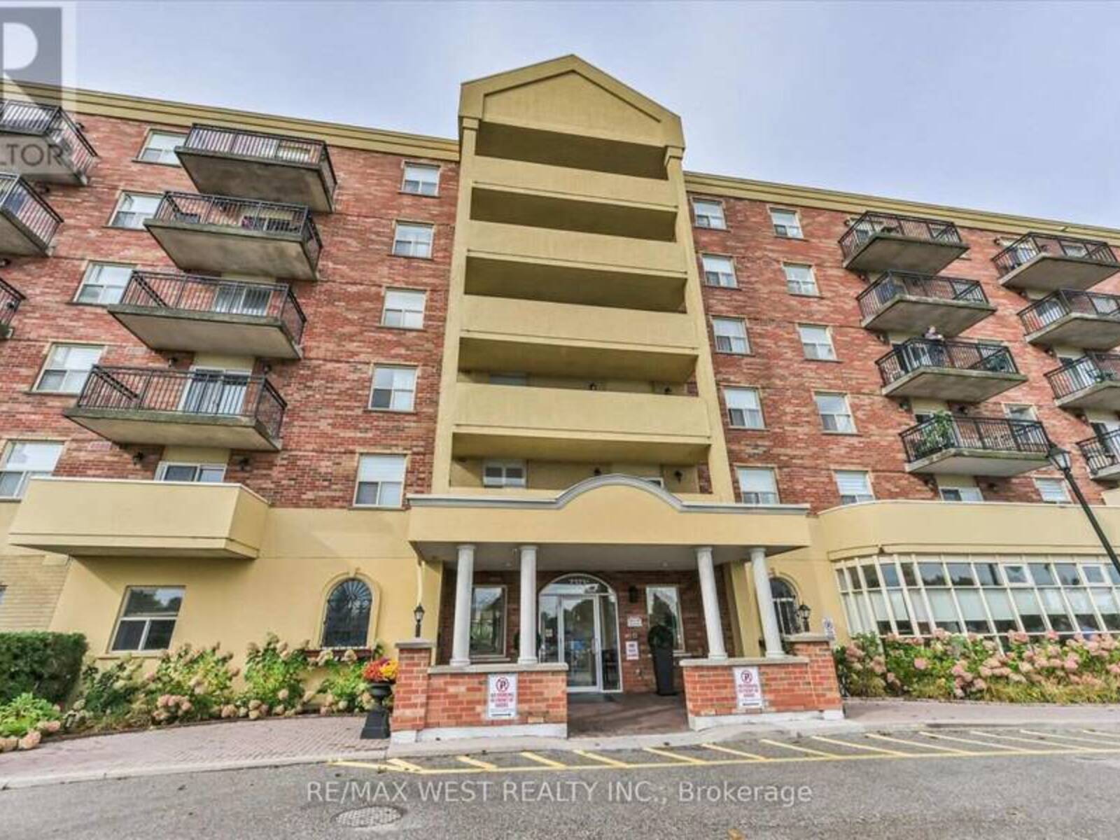 319 - 7373 MARTIN GROVE ROAD, Vaughan, Ontario L4L 9K1