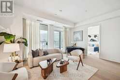 315 - 399 ROYAL ORCHARD BOULEVARD | Markham Ontario | Slide Image Three