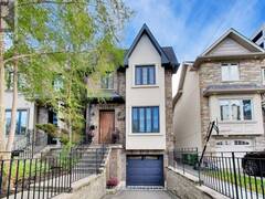 145B BANNOCKBURN AVENUE Toronto Ontario, M5M 2N4