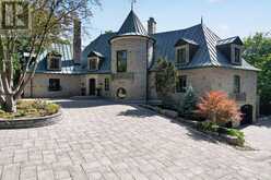 25 TUDOR GATE | Toronto Ontario | Slide Image Three