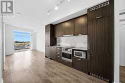706 - 38 HONEYCRISP CRESCENT | Vaughan Ontario | Slide Image Eight