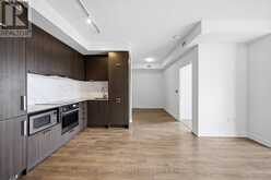 907 - 10 HONEYCRISP CRESCENT | Vaughan Ontario | Slide Image Twelve