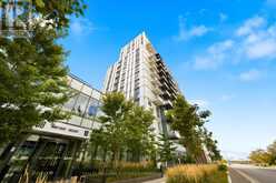 907 - 10 HONEYCRISP CRESCENT | Vaughan Ontario | Slide Image Five