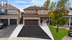 38 CHARLESWOOD CIRCLE | Brampton Ontario | Slide Image Three
