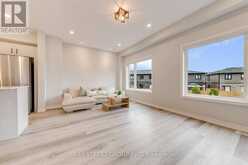 55 SENTINEL LANE | Hamilton Ontario | Slide Image Thirteen