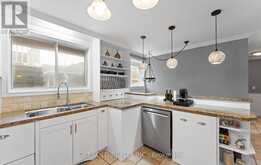 19 FELLER ROAD | Toronto Ontario | Slide Image Thirteen