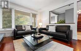 19 FELLER ROAD | Toronto Ontario | Slide Image Eight