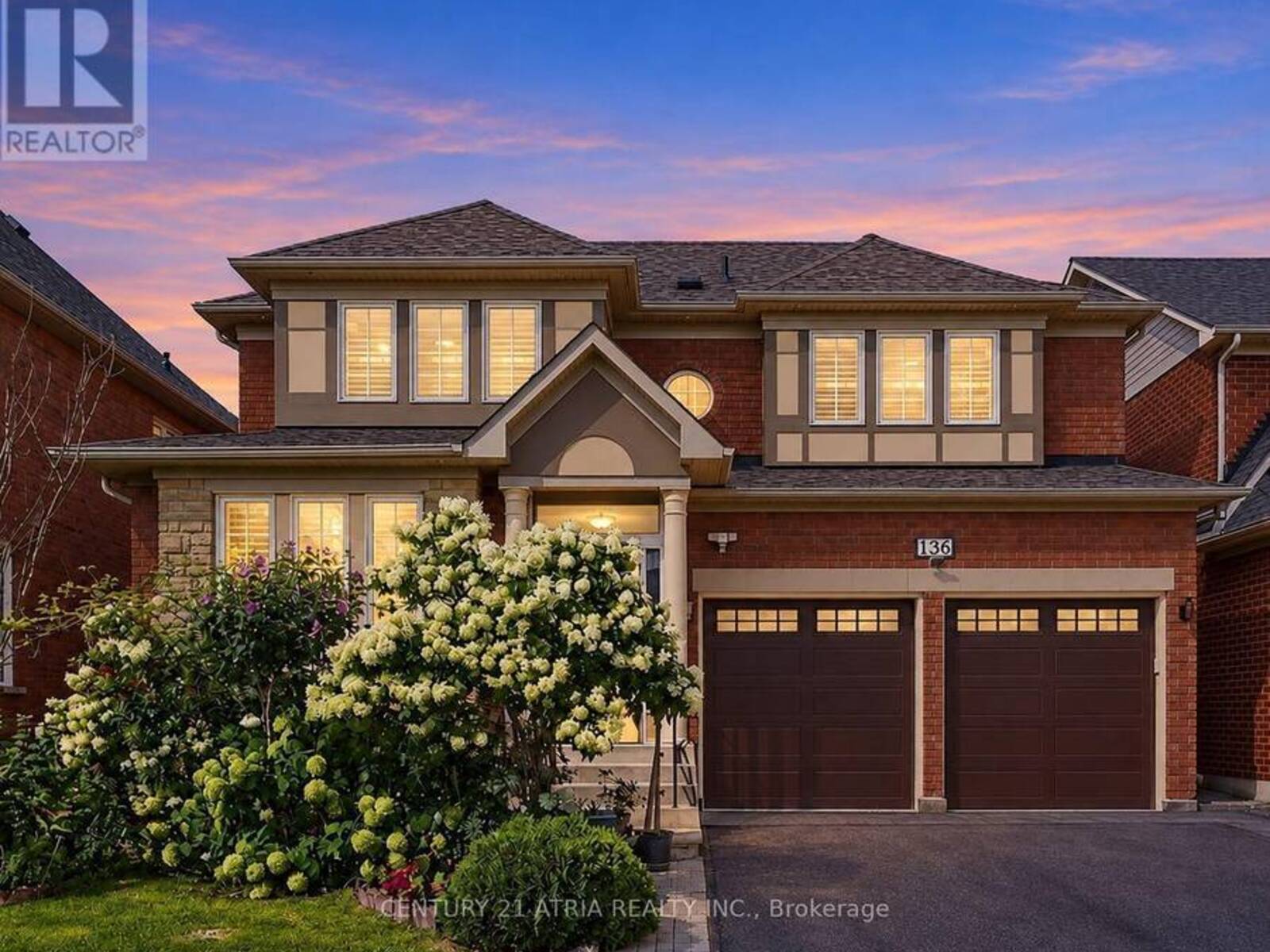 136 ROLLINGHILL ROAD, Richmond Hill, Ontario L4E 4E1