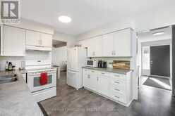 87 BAYWOOD WAY | Wasaga Beach Ontario | Slide Image Nine