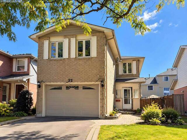 32 STEVEN COURT Brampton Ontario, L6Z 3A7 - 4 Bedrooms Home For Sale