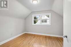 28 FINSBURY CRESCENT | Toronto Ontario | Slide Image Nineteen