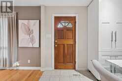 28 FINSBURY CRESCENT | Toronto Ontario | Slide Image Eight