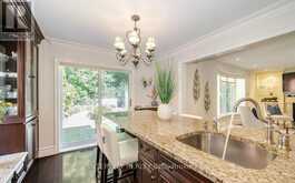724 PETER ROBERTSON BOULEVARD | Brampton Ontario | Slide Image Nine