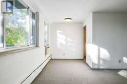 404 - 158 CRESCENT ROAD | Toronto Ontario | Slide Image Thirteen