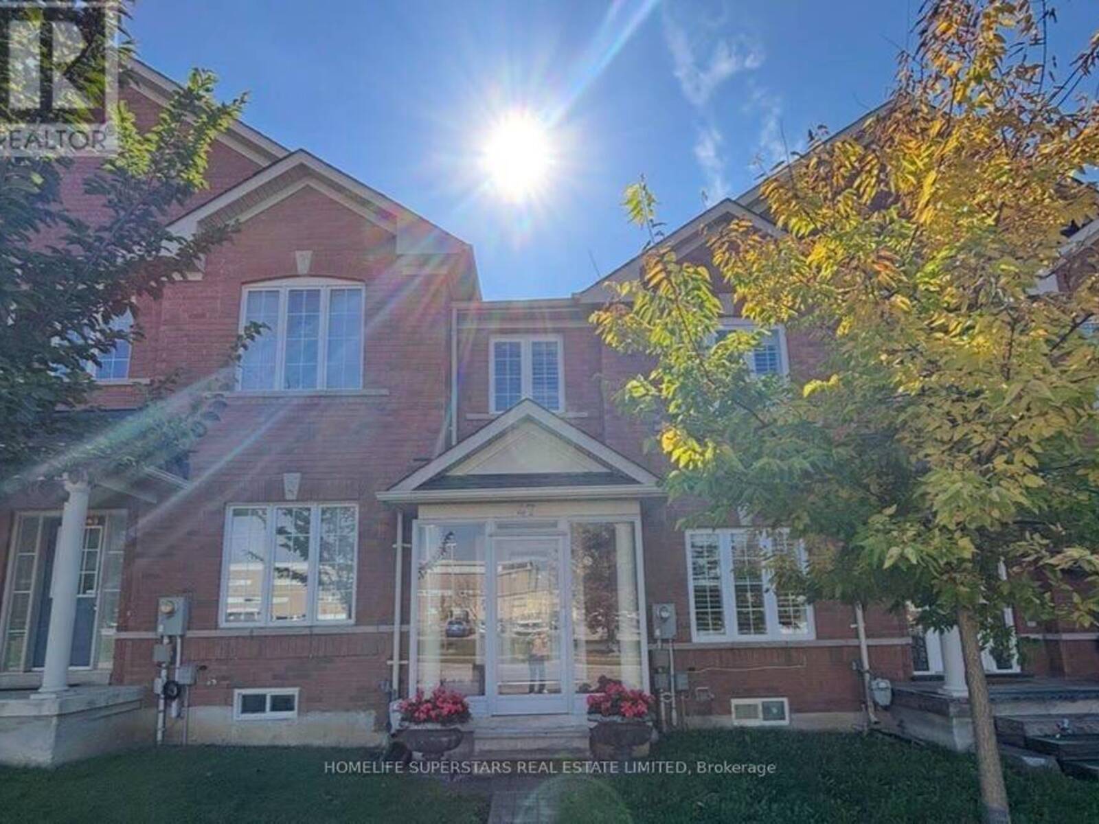 47 DAVOS ROAD W, Vaughan, Ontario L4H 2Y1