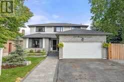 222 BISCAYNE BOULEVARD | Georgina Ontario | Slide Image One