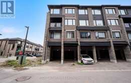 13 MAGNOLIA LANE | Barrie Ontario | Slide Image Thirty