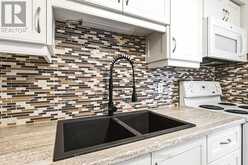 14 - 564 SHERATON ROAD | Burlington Ontario | Slide Image Eleven