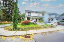 36 VALHALLA BOULEVARD | Toronto Ontario | Slide Image Three
