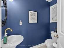 228 ROSEMOUNT AVENUE | Toronto Ontario | Slide Image Thirteen