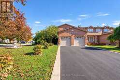 25 SIR LANCELOT COURT | Caledon Ontario | Slide Image Three