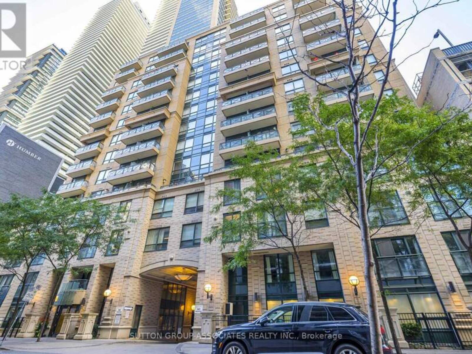1110 - 35 HAYDEN STREET, Toronto, Ontario M4Y 3C3