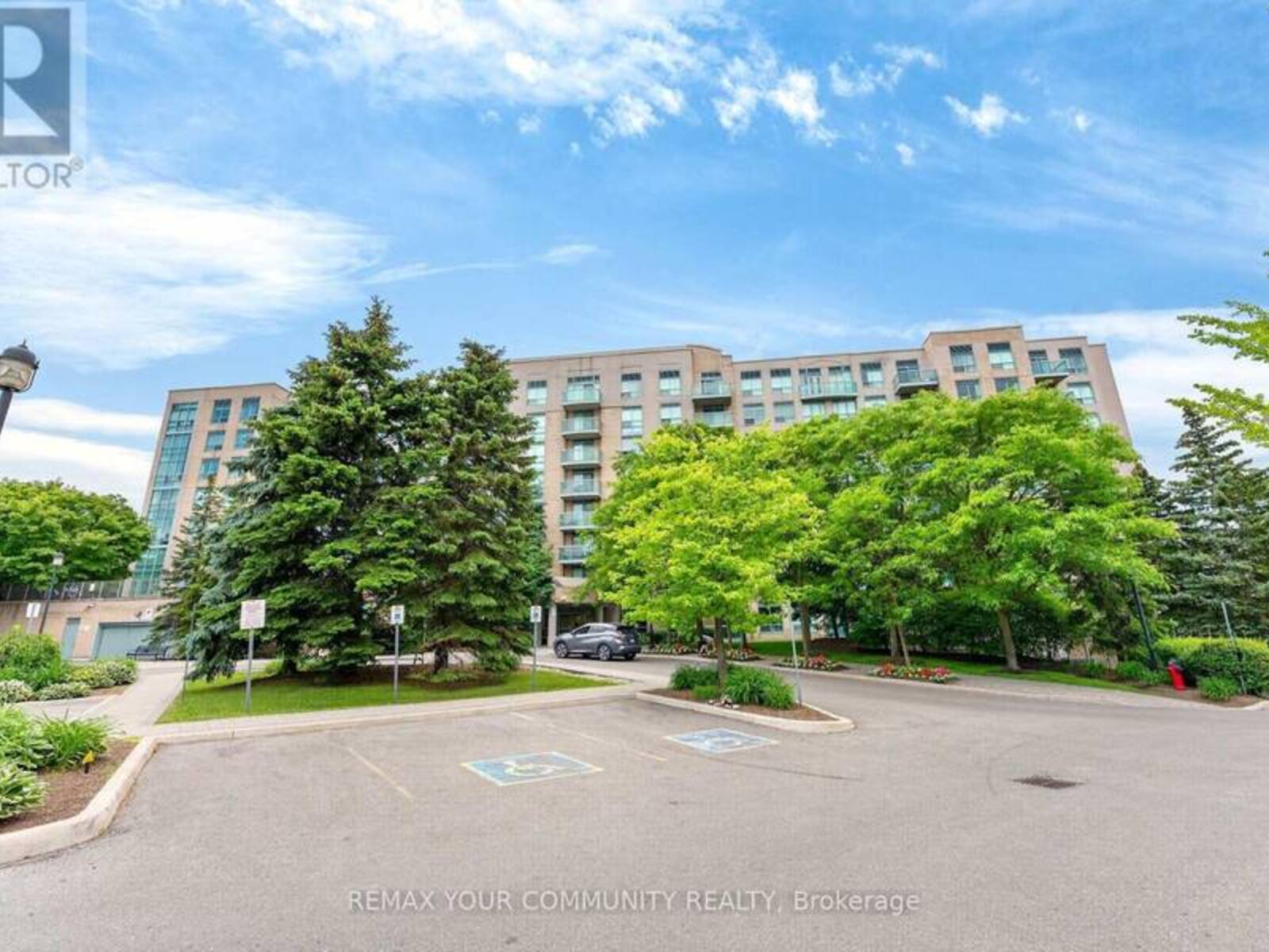 721 - 3 ELLESMERE STREET, Richmond Hill, Ontario L4B 4N2