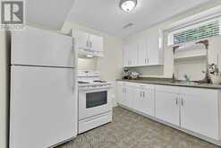 23 MARION CRESCENT | Barrie Ontario | Slide Image Sixteen