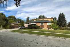 19 UPMINSTER CRESCENT | Toronto Ontario | Slide Image Two
