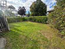 19 UPMINSTER CRESCENT | Toronto Ontario | Slide Image Four