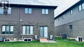 89 ACACIA ROAD | Fonthill Ontario | Slide Image Thirty-eight