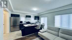 89 ACACIA ROAD | Fonthill Ontario | Slide Image Eight