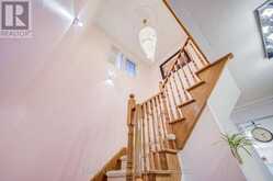 25 EASTPINE DRIVE | Markham Ontario | Slide Image Nineteen