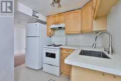 106 CLOVELLY AVENUE | Toronto Ontario | Slide Image Nineteen