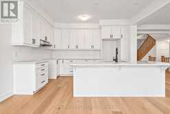 82 GRETZKY AVENUE | Barrie Ontario | Slide Image Seventeen