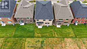 82 GRETZKY AVENUE | Barrie Ontario | Slide Image Forty-seven