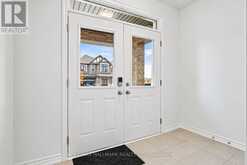 82 GRETZKY AVENUE | Barrie Ontario | Slide Image Seven