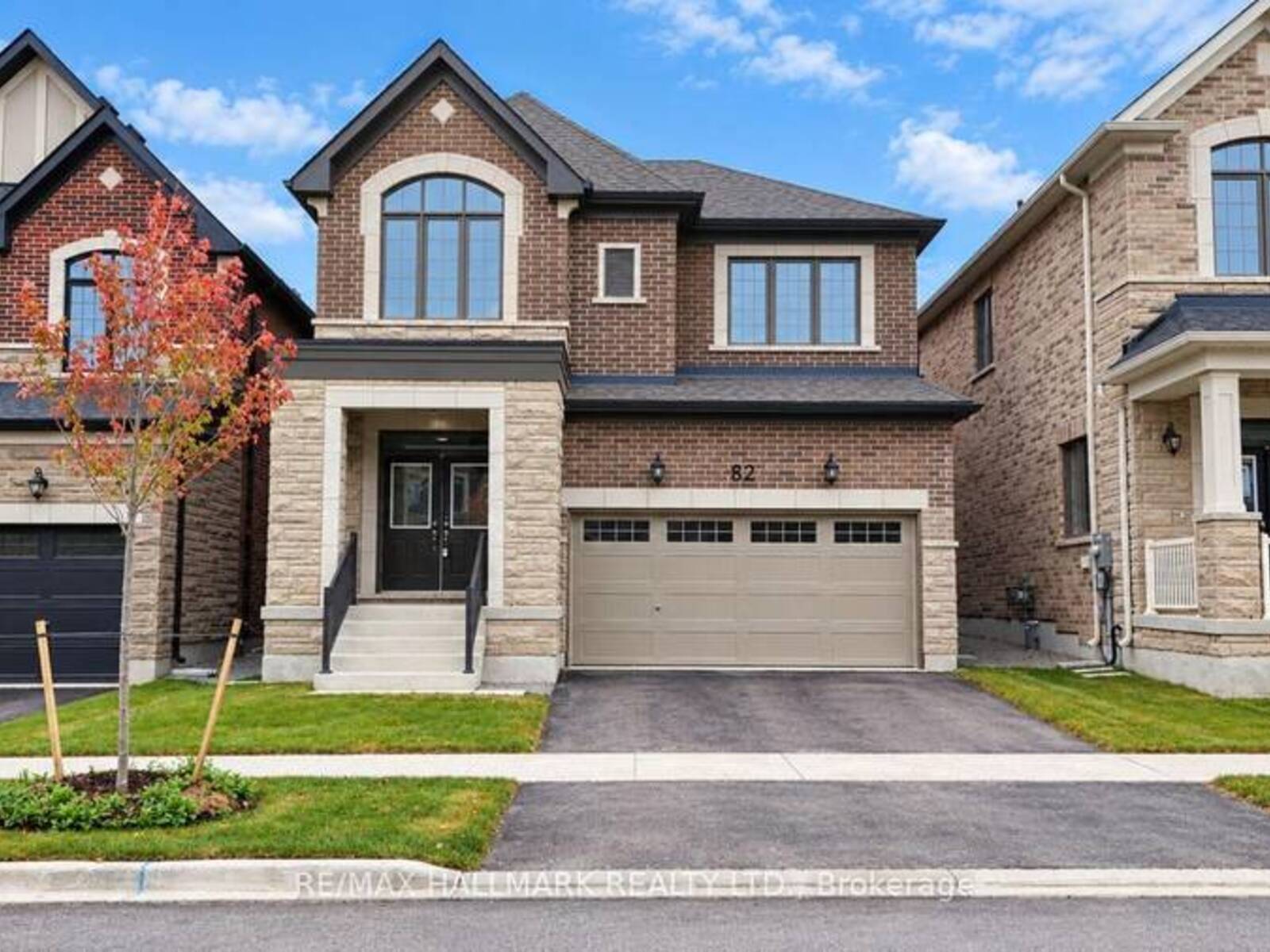 82 GRETZKY AVENUE, Barrie, Ontario L9J 0Y7