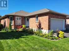 74 BUCHANAN STREET | Barrie Ontario | Slide Image Three