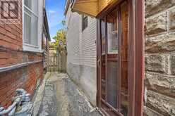 44 CONWAY AVENUE | Toronto Ontario | Slide Image Thirty-six