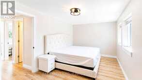 245 BROWNING TRAIL | Barrie Ontario | Slide Image Seventeen