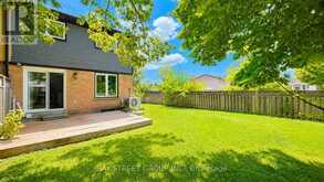 245 BROWNING TRAIL | Barrie Ontario | Slide Image Thirty-two