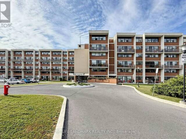 327 - 1050 STAINTON DRIVE Mississauga Ontario, L5C 2T7 - 3 Bedrooms Condo For Sale