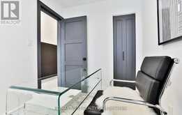 734 SHAW STREET | Toronto Ontario | Slide Image Thirty-one