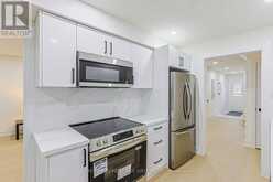 9 - 766 CARADONNA CRESCENT | Newmarket Ontario | Slide Image Eleven