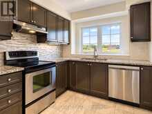 77 MCALISTER AVENUE | Richmond Hill Ontario | Slide Image Twelve