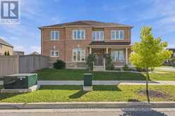 218 BLUE DASHER BOULEVARD | Bradford West Gwillimbury Ontario | Slide Image Three