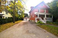 82 CENTRE STREET E | Richmond Hill Ontario | Slide Image Thirty-two