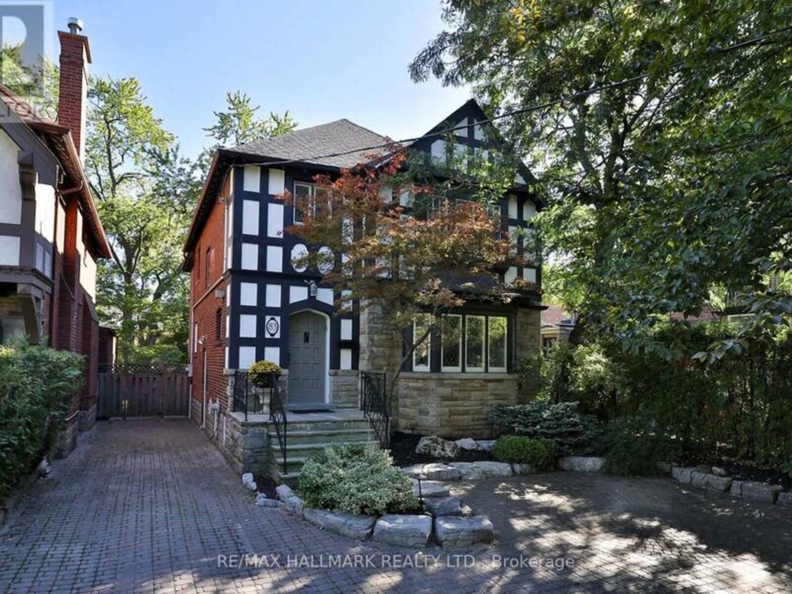 83 WEMBLEY ROAD, Toronto, Ontario M6C 2G3