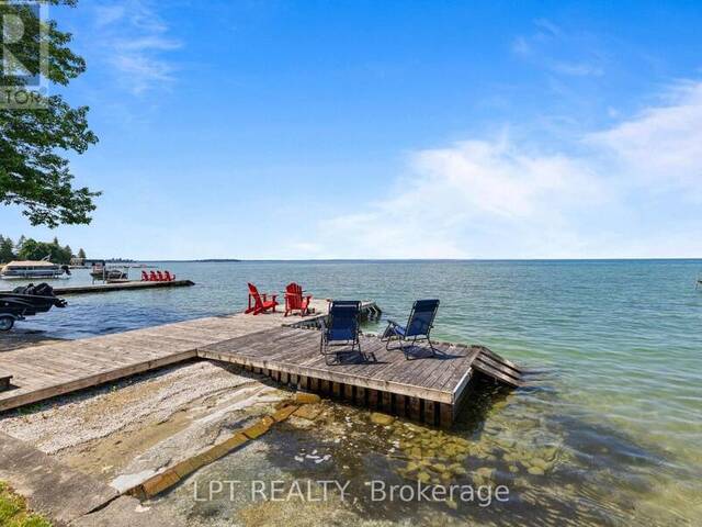 173 LAKE DRIVE E Georgina Ontario, L4P 3E9 - 3 Bedrooms Waterfront Home For sale